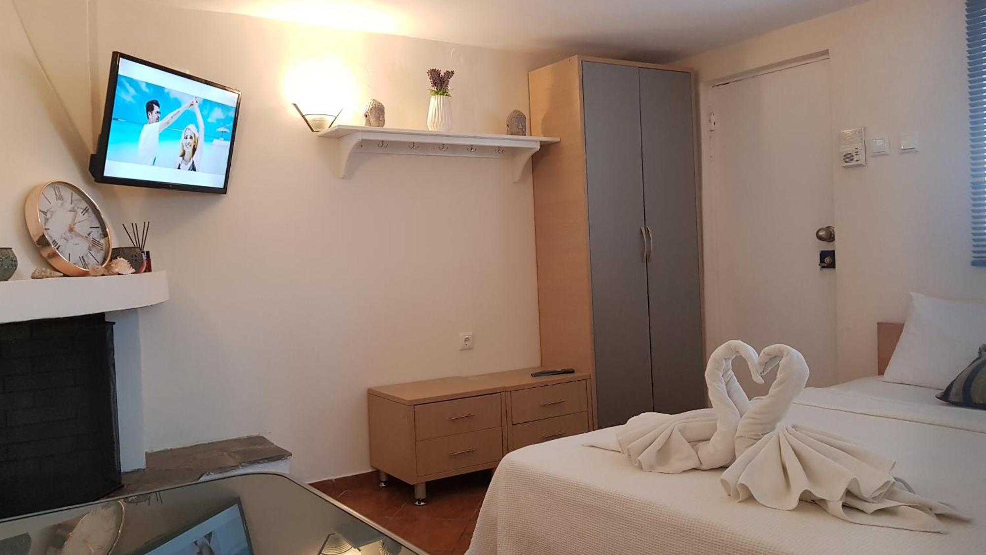 Studio With City View Διαμέρισμα Tirnavos Δωμάτιο φωτογραφία